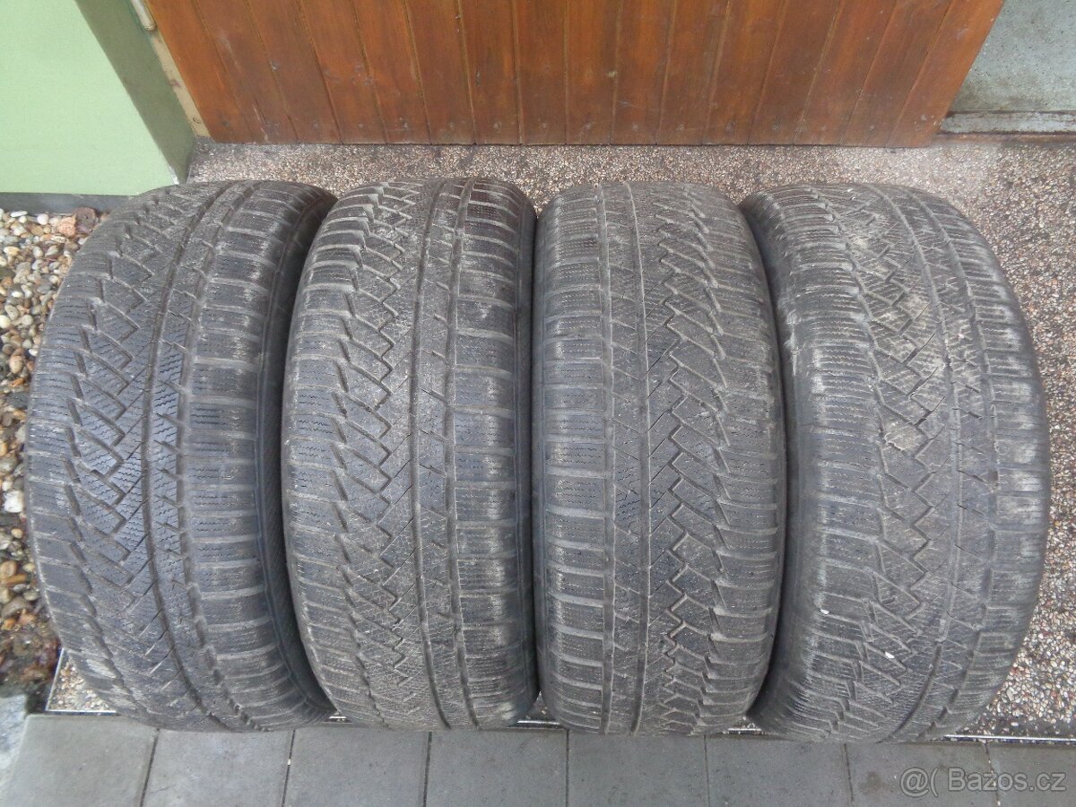 Zimní pneu 225/50/17 R17 Continental