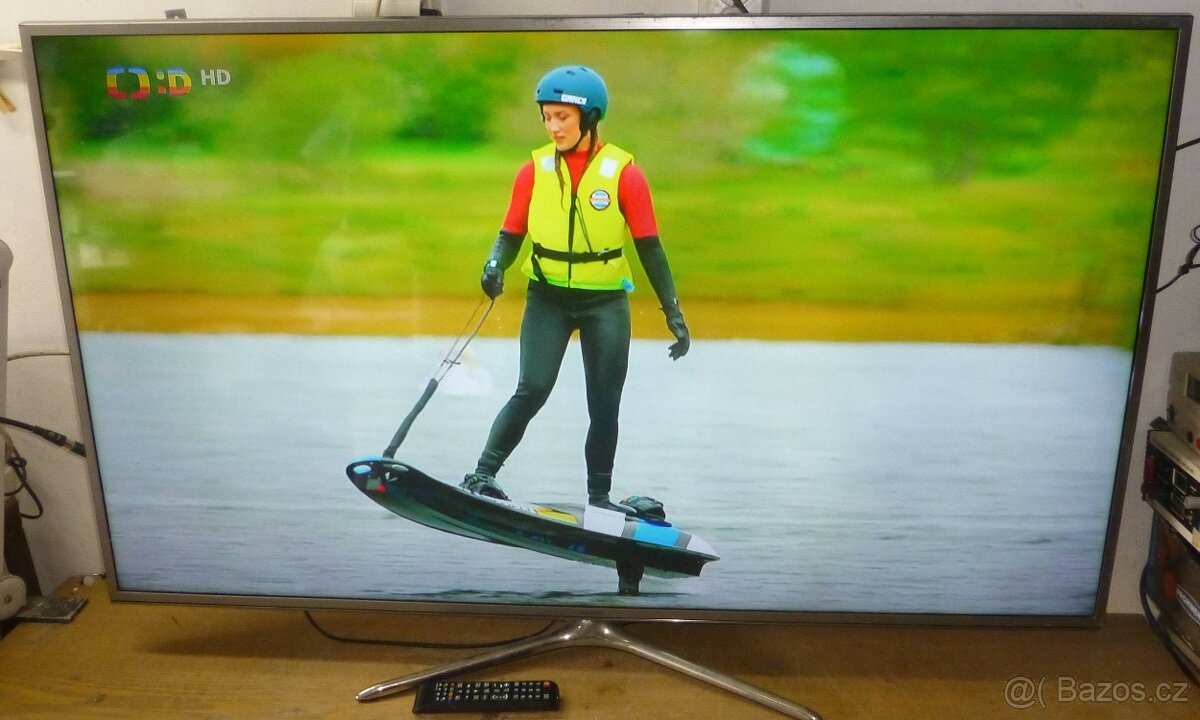SMART LED televize 140cm (55 palců) SAMSUNG, DVBT2