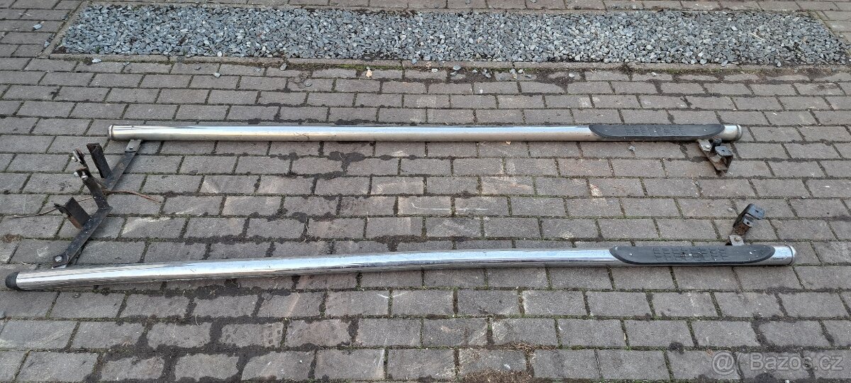Boční ochranné rámy VW T5 long