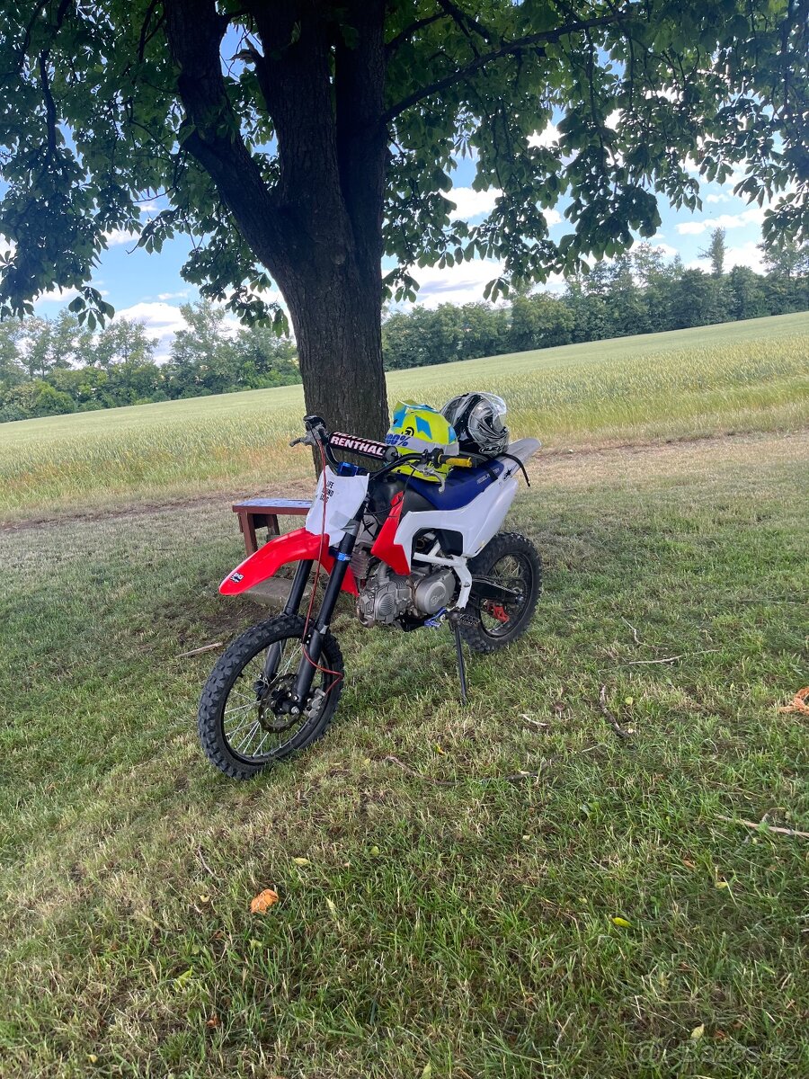 Pitbike stomp 140 yx