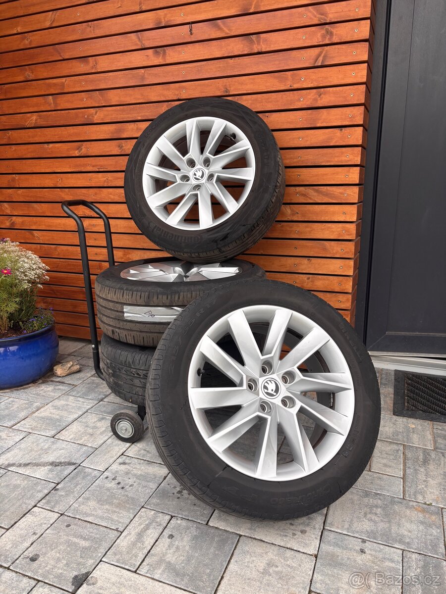 Alu kola Stratos originál Škoda Superb III R17 215/55