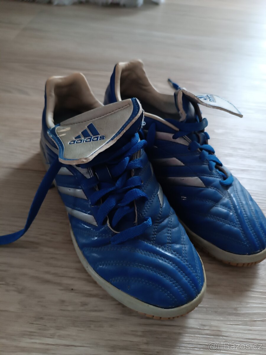 Sálovky adidas 38
