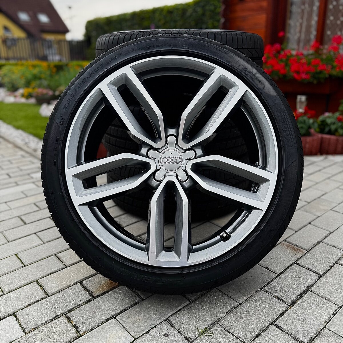 Audi alu kola 21″ 255/40 R21 Q5 SQ5 — Pirelli P-Zero