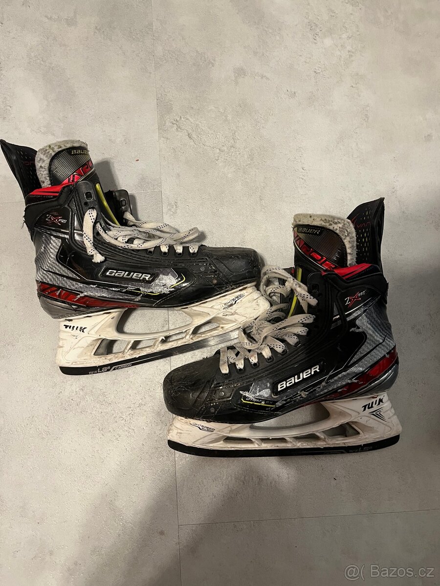 Hokejové brusle Bauer Vapor 2X Pro – velikost 7 EE(Eu 42)