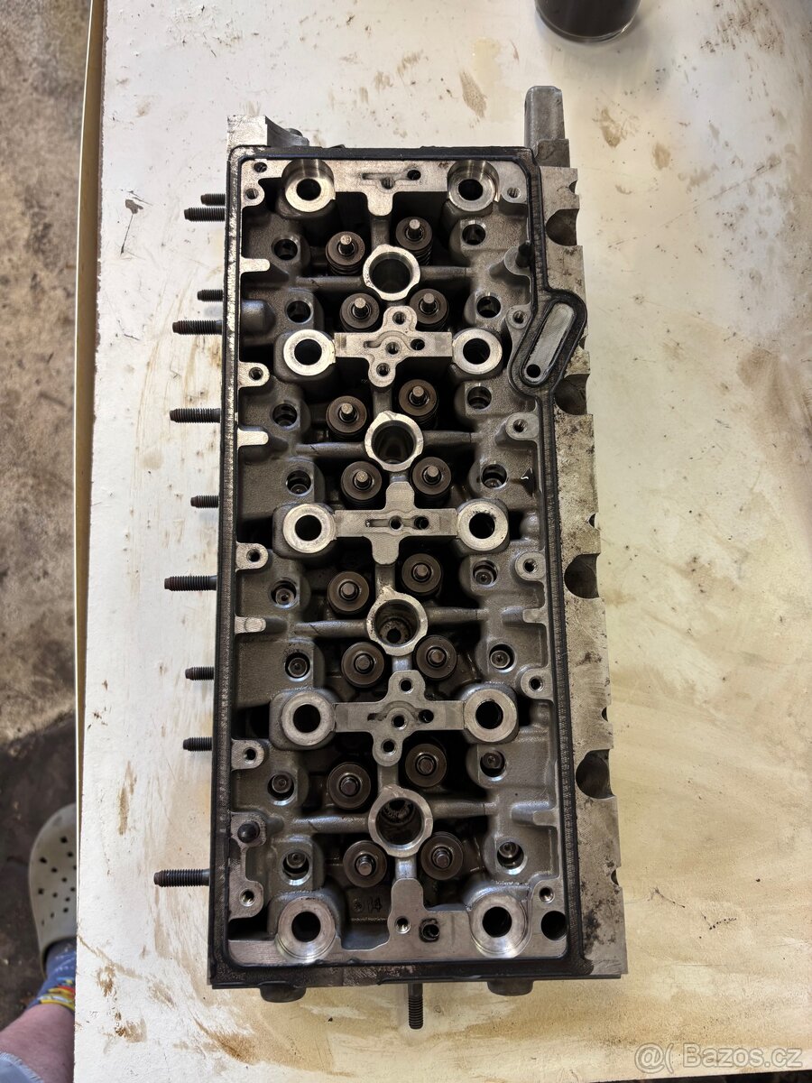 Hlava válců 1.6 tdi