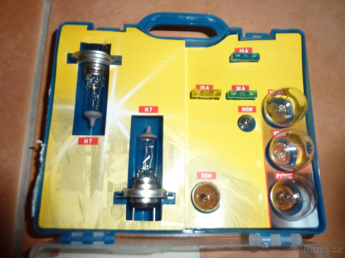 Sada žárovek UNI. H7+H7 "MEGA box" a dárek