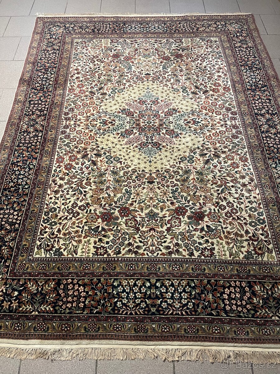 Perský vlněný luxusní koberec KERMAN 250x183
