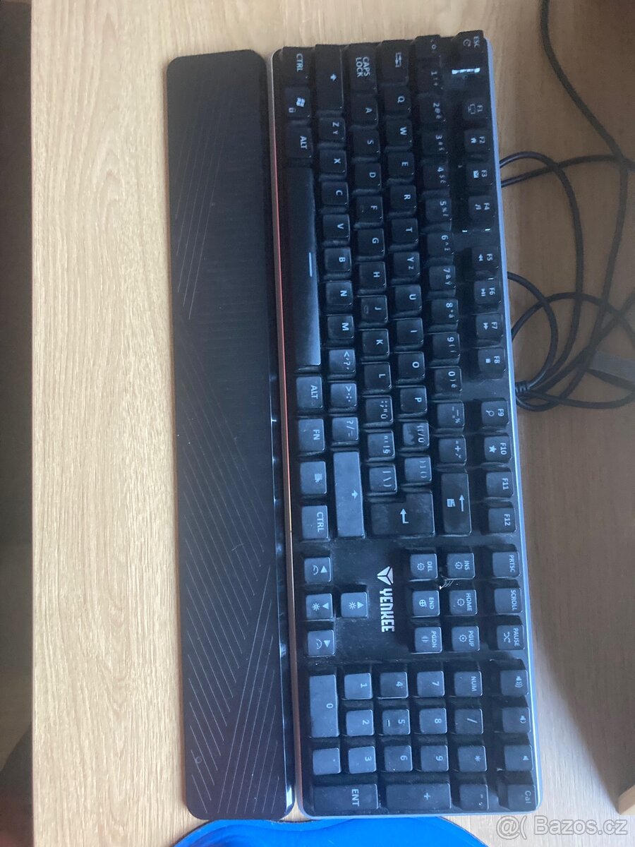 Herní klávesnice YBK Panzer Yenkee