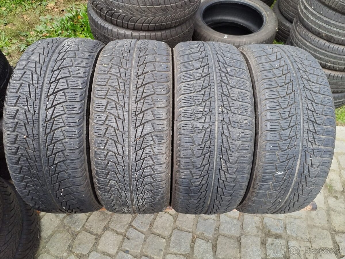 215/55/16 zimni pneu NANKANG 215/55 R16