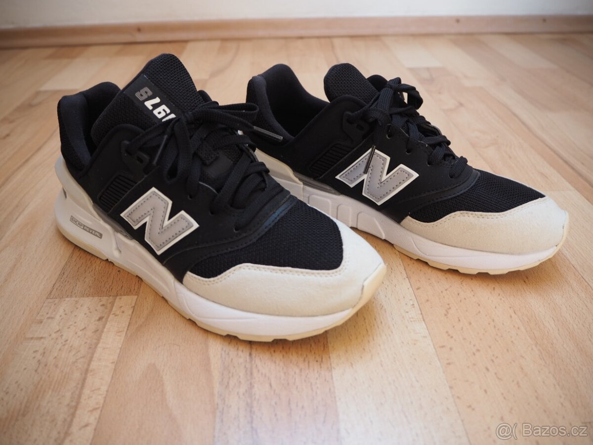 Boty zn. New Balance, vel. 40,5