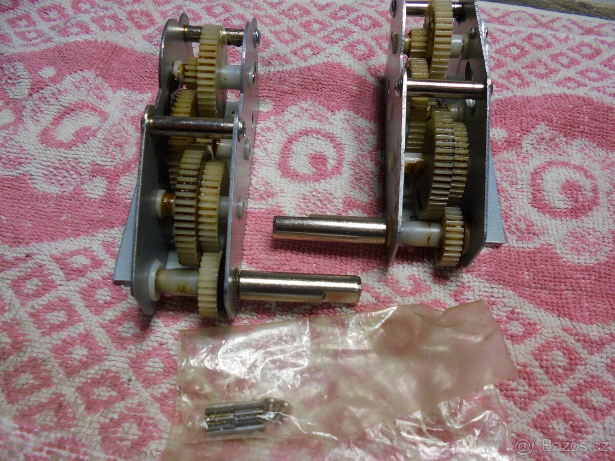 PŘEVODOVKY PRO RC TANK T-72