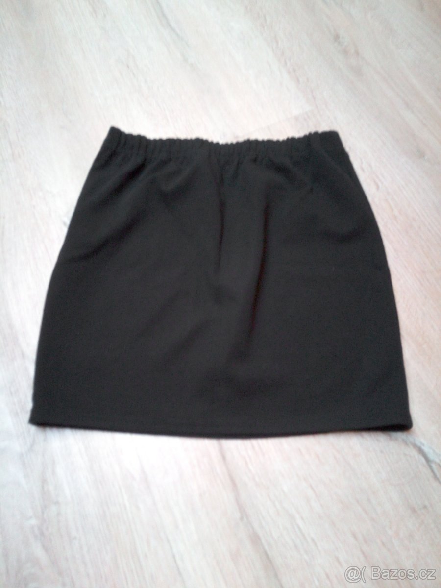 Černá minisukně vel. 34