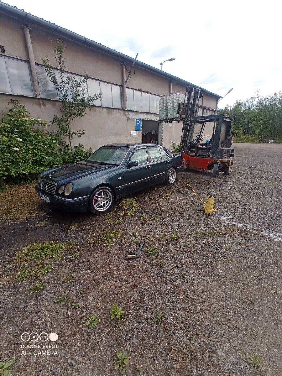 prodej dílů mercedes benz w210 e200 e220 e270 e300td 320cdi