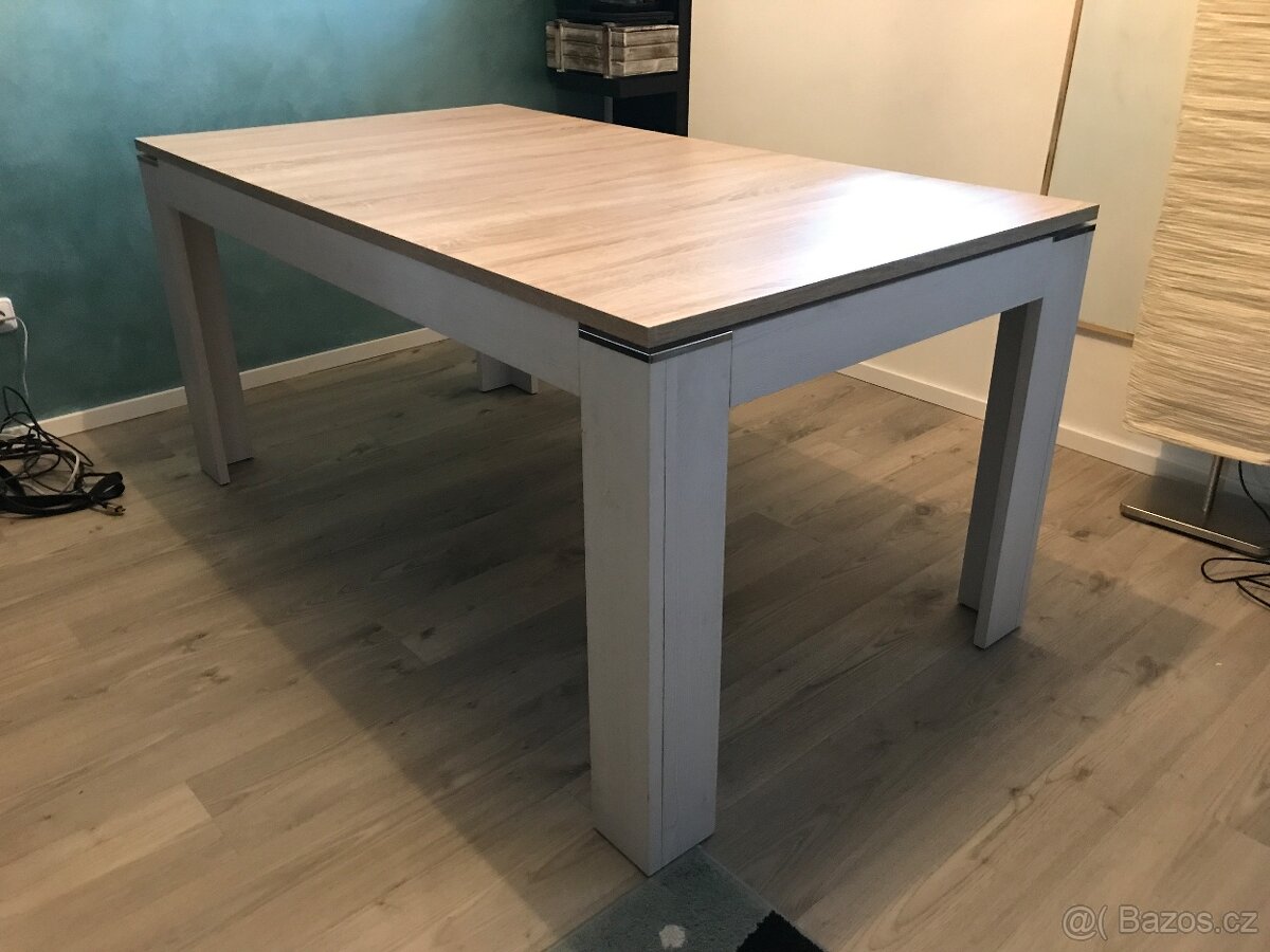 Jídelní stůl rozkládací 160 x 90