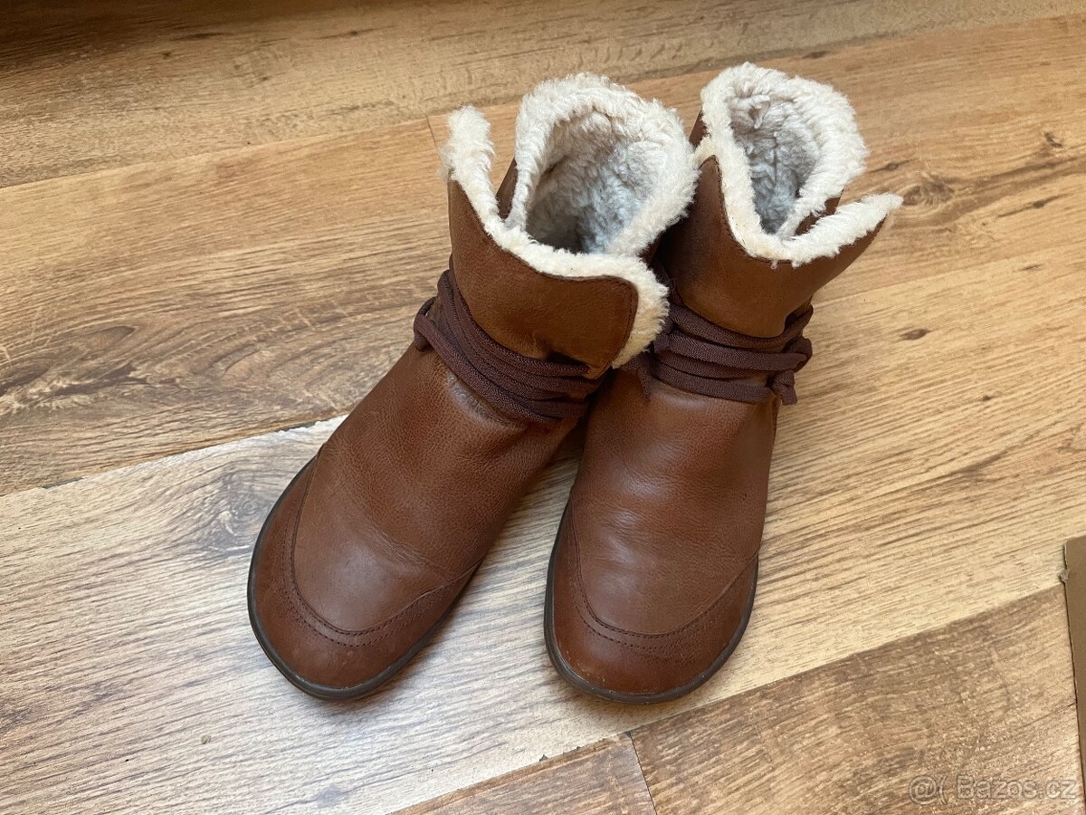 Barefoot zimní boty Camper 39