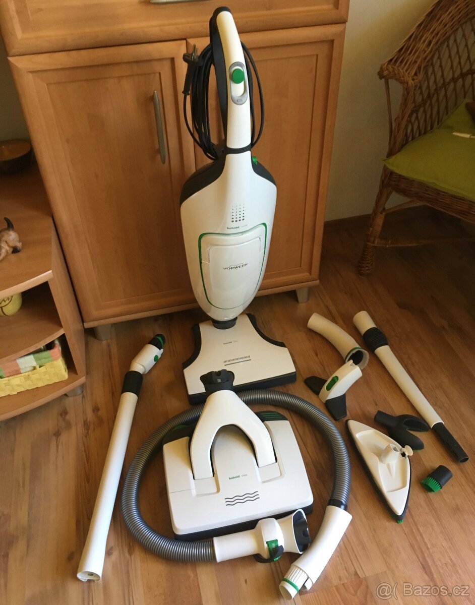 Vysavač Vorwerk Kobold VK200 s hlavicí EB400 + možná i sada