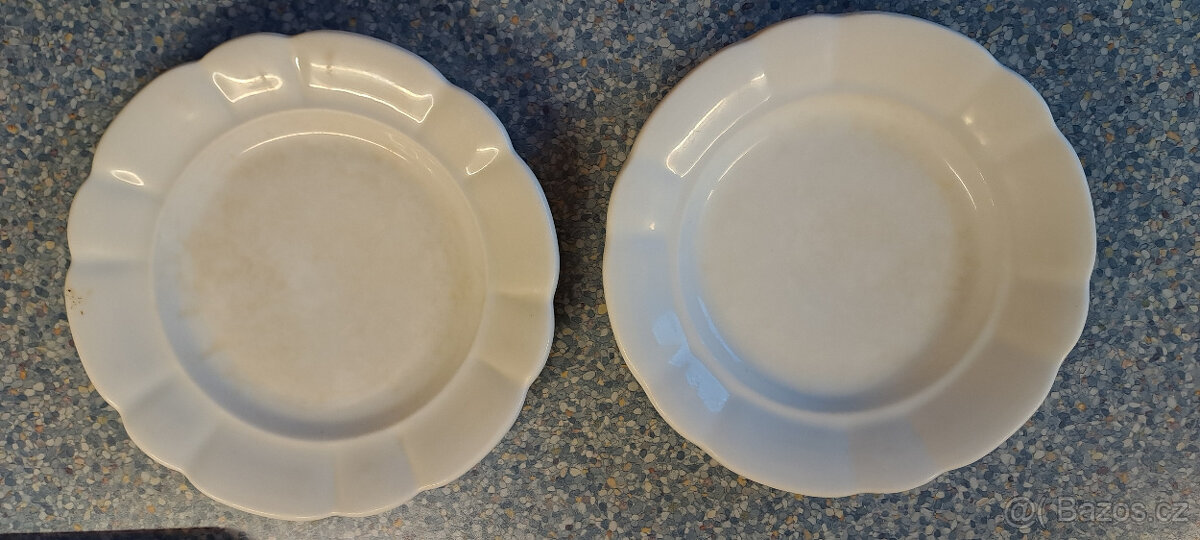 Starožitné talíře kameninové, porcelánka Stará Role