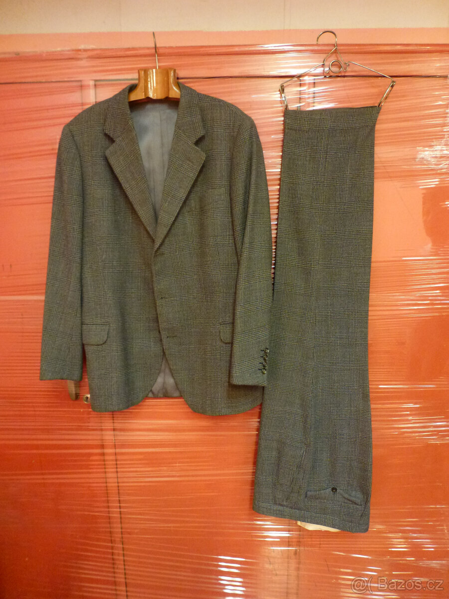 Pánská oblek vlněný 2