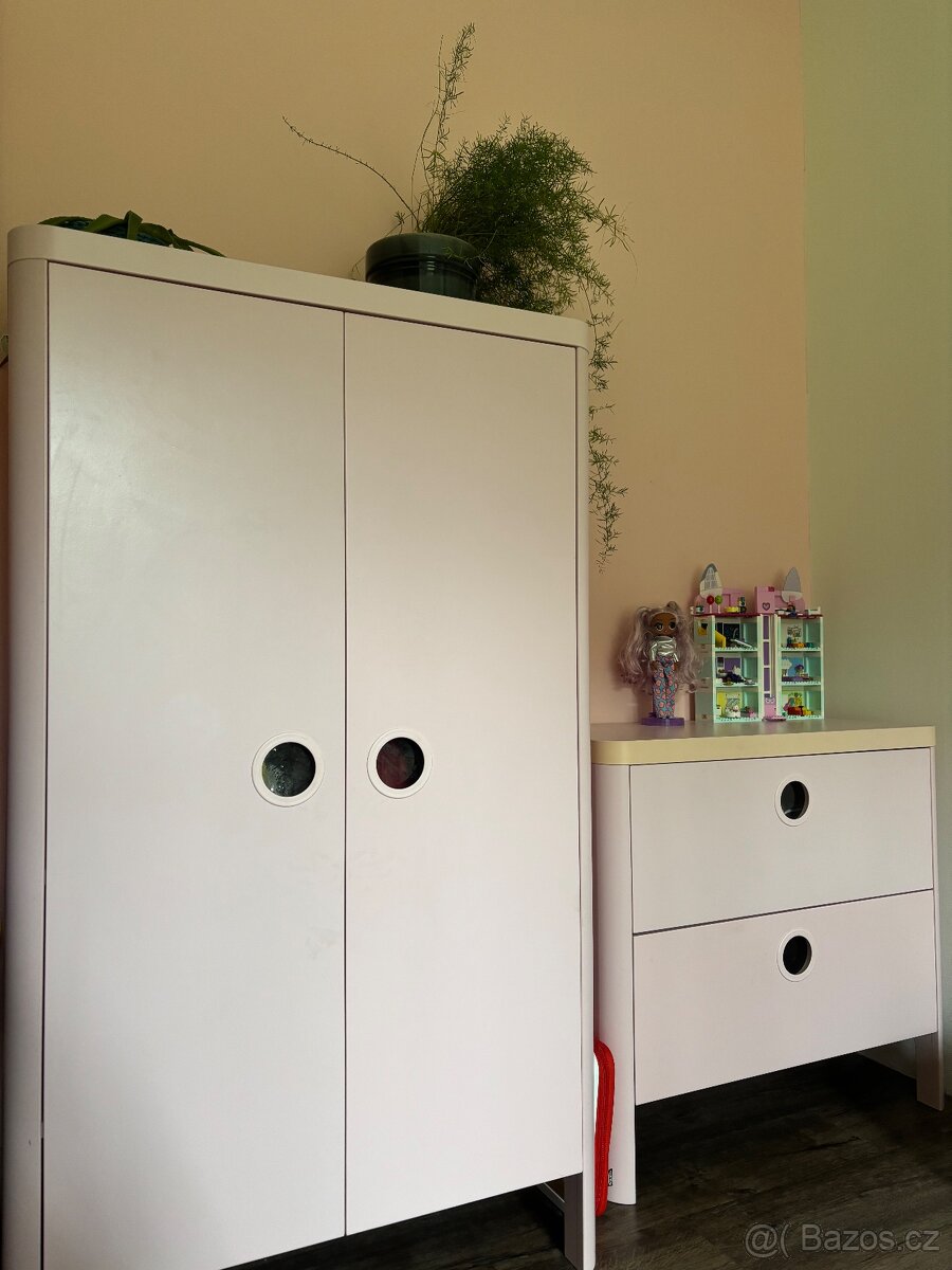 Šatní skříň + komoda IKEA