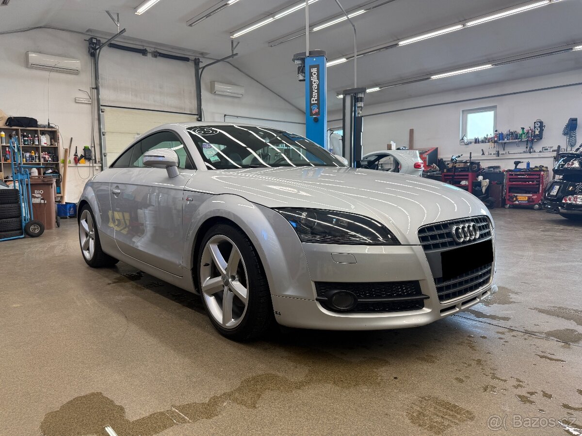 Audi TT S-line 1.8 TFSI 118 kW