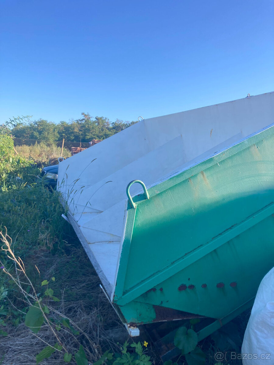 Lakovaná vana na hrozny