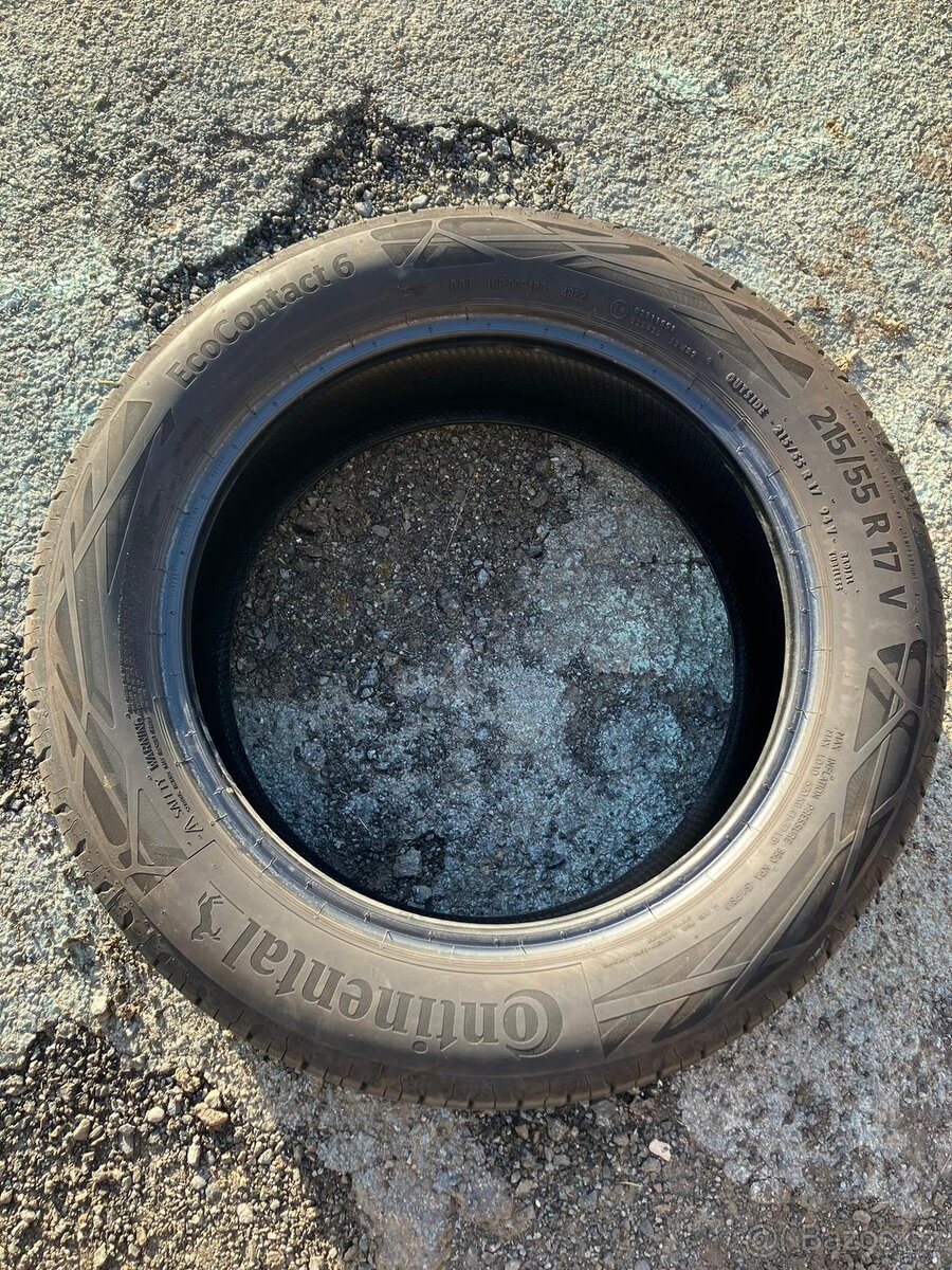 Prodám Continental 215/55 R17