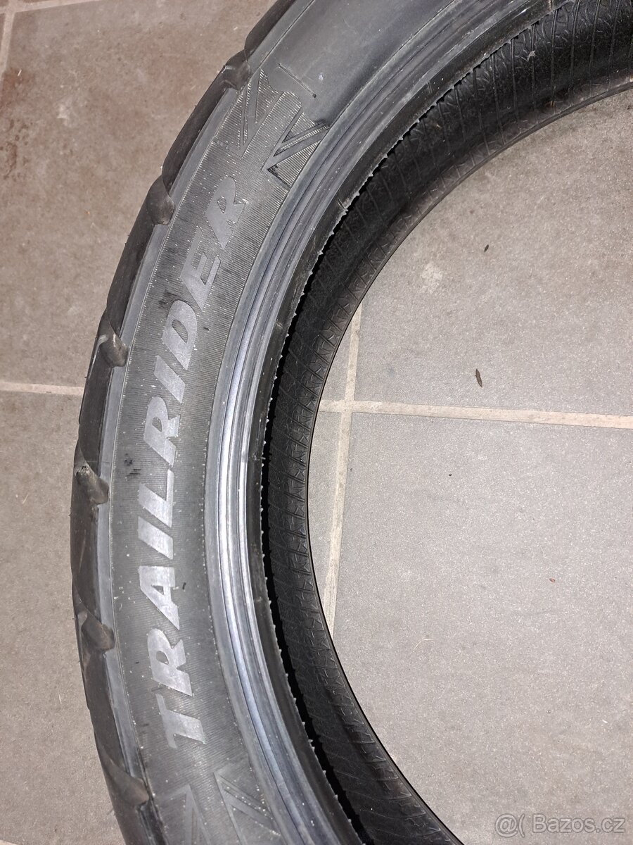 Pneu Avon AV54 Trailrider 150/70 R18