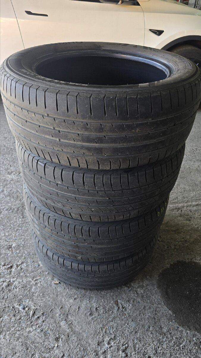 235/55 R18 Letní
