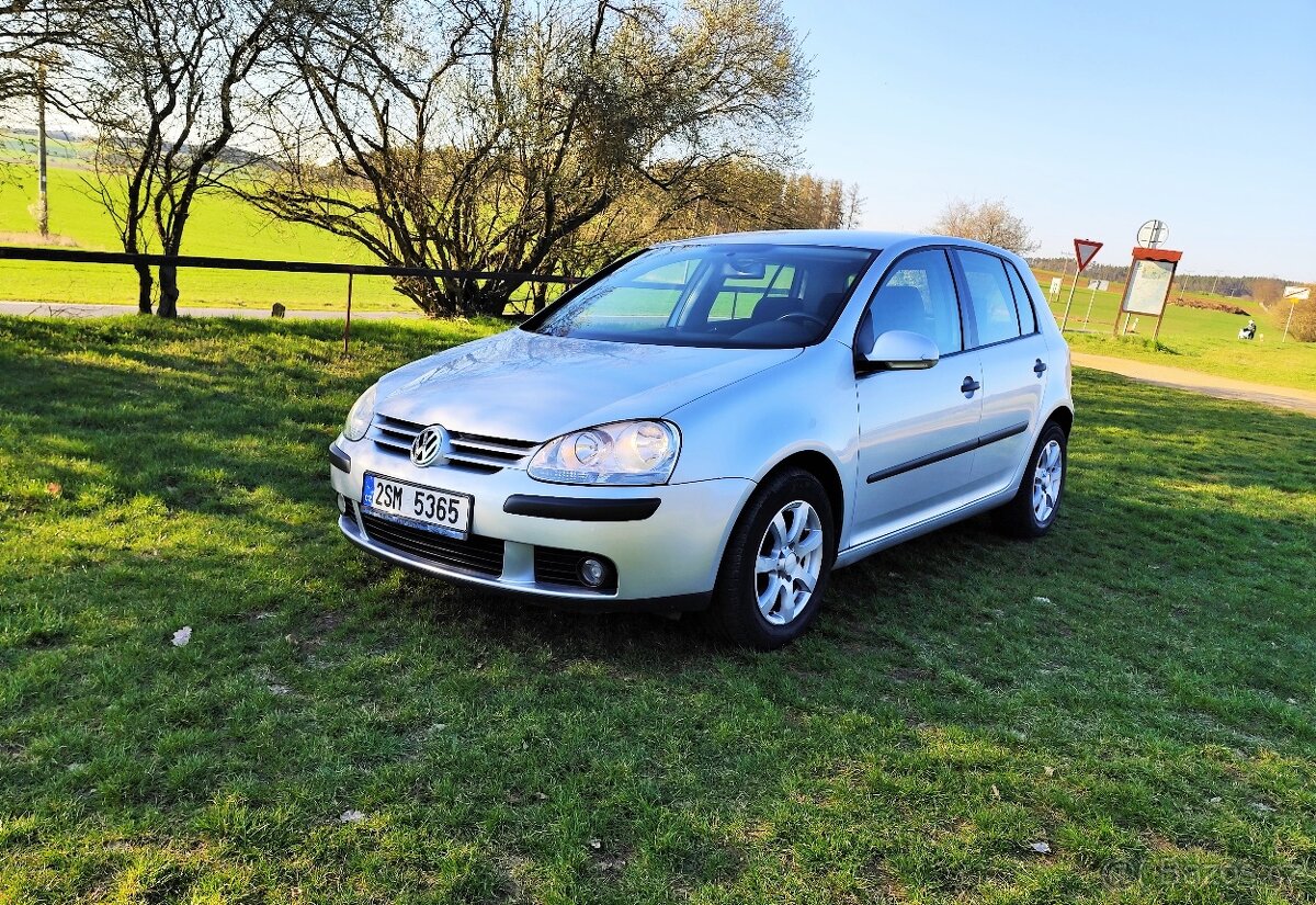 Volkswagen Golf V