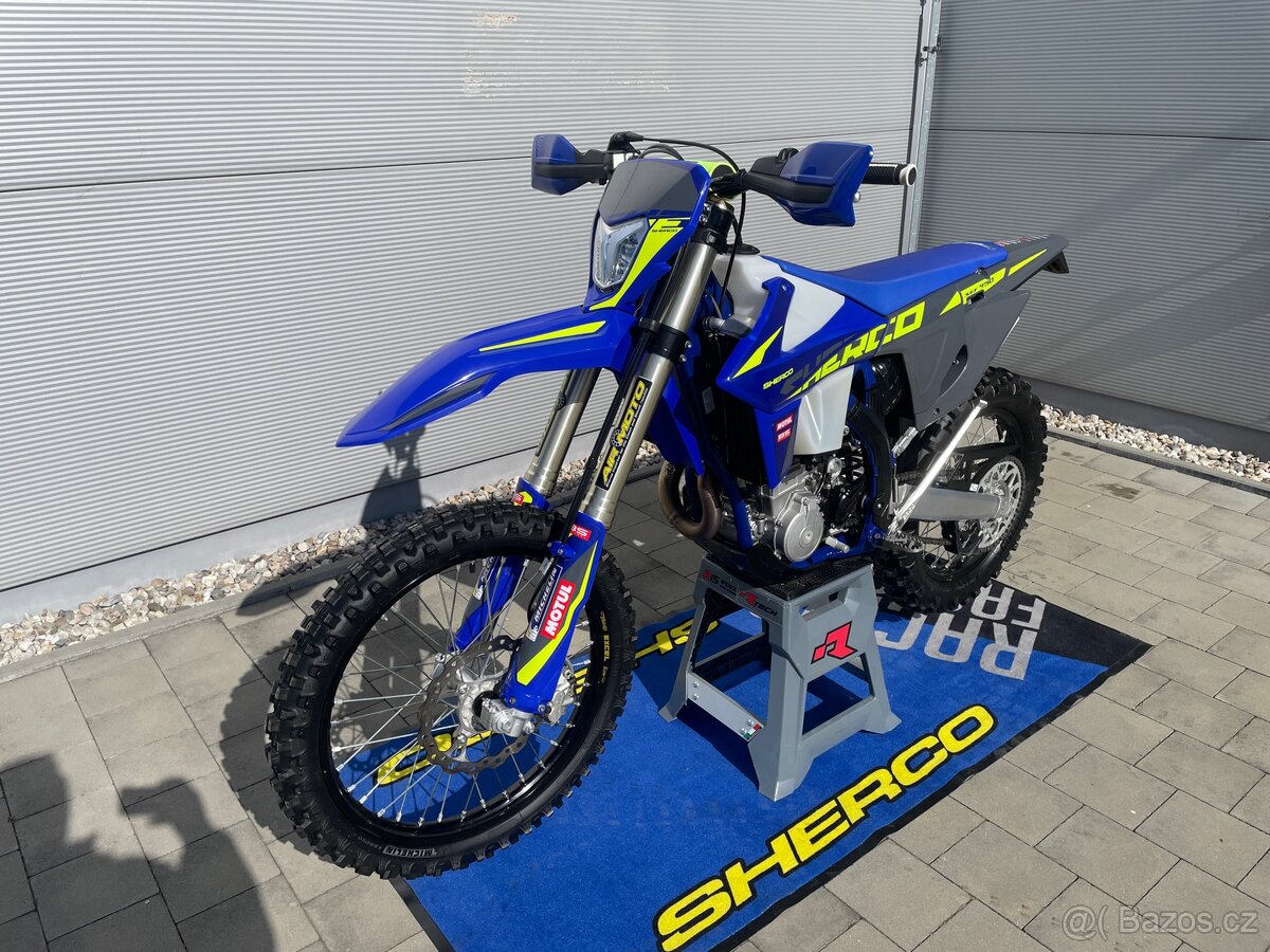 Sherco 450 SEF model 2025 demo najeto pouze 4mth