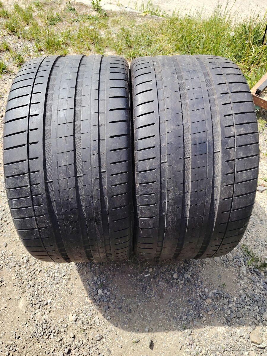 2 ks letních pneu Vredestein 355/25 ZR24