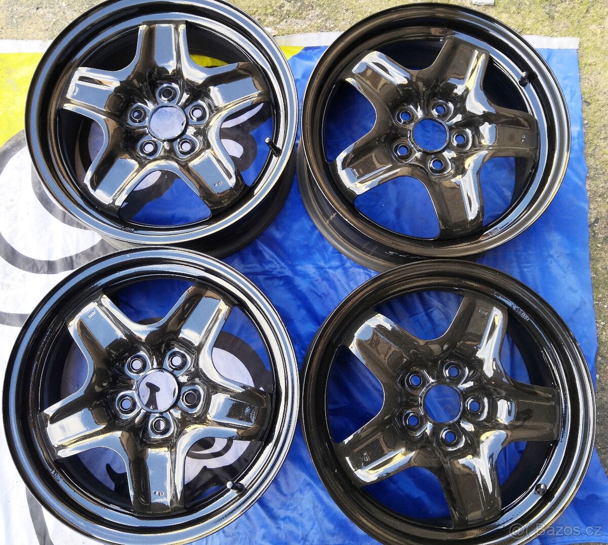 Plechové disky 17" 5X115 J7.0 ET44 Opel Chevrolet