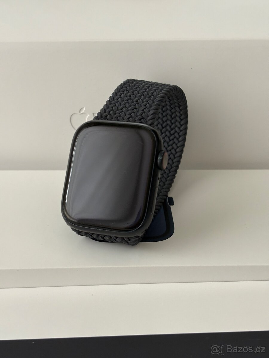 Apple Watch Series 9 (GPS + LTE, 45 mm) – Temně inkoustové
