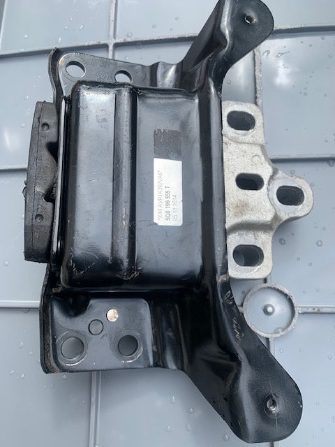 Silentblok převodovky ŠKODA Octavia III - 5Q0 199 555 T