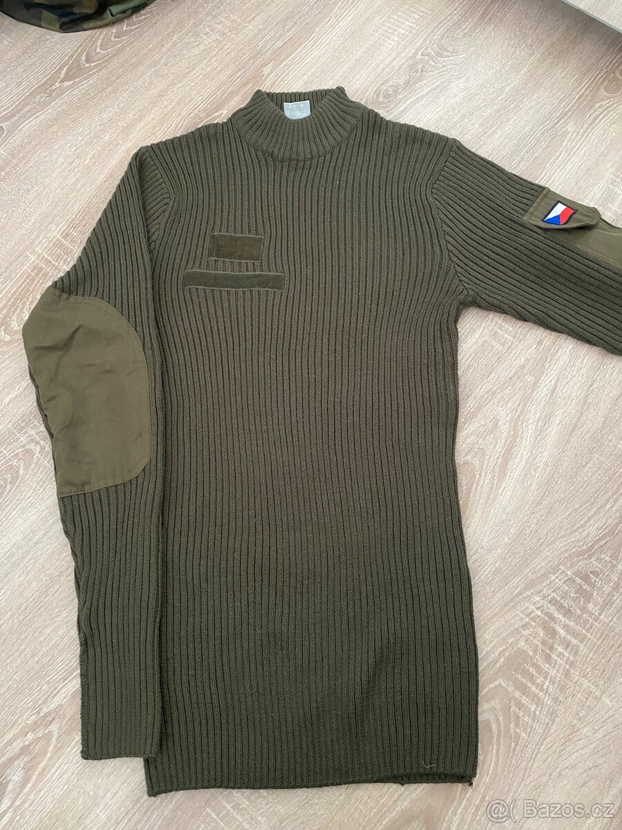 Army svetr vzor 95