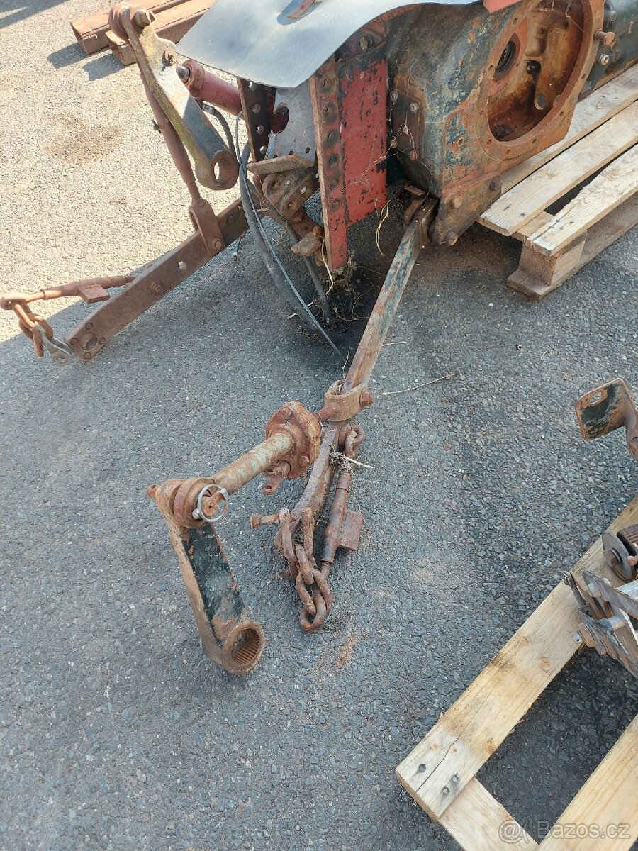 Kompletní ramena zetor + pomocná pistnice
