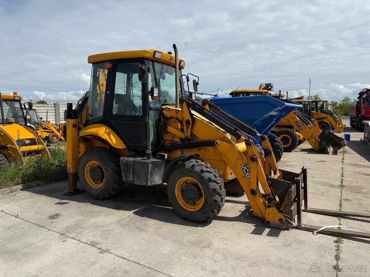 Jcb 2cx / 2011 4800 hodin traktor bagr