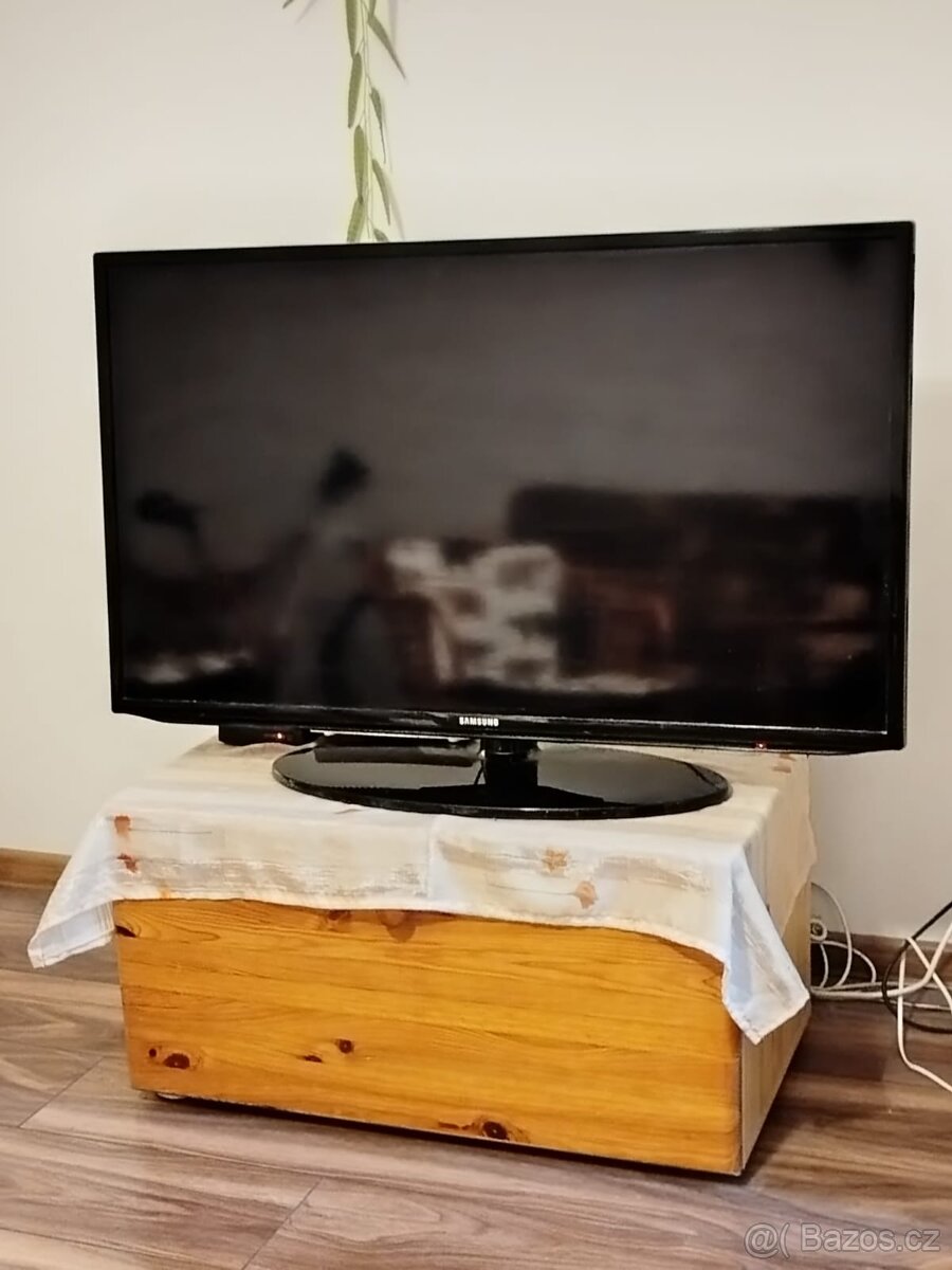 TV Samsung UE40EH5000WXBT