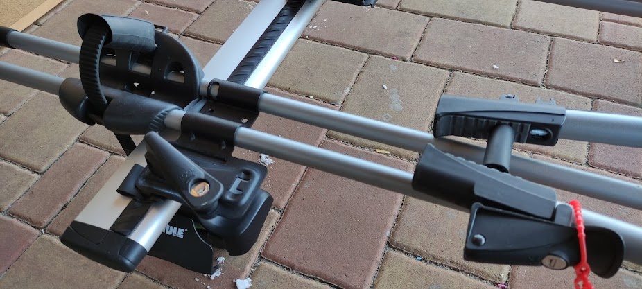Střešní nosič kol Thule FreeRide aluminium