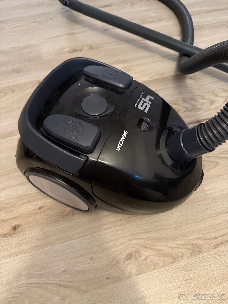 Vysavač sencor