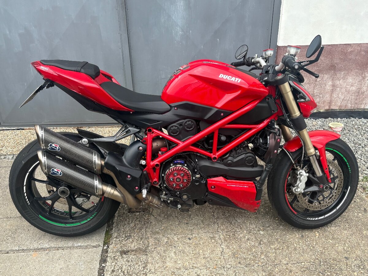Ducati 848 StreetFighter 2013, nově po G.O. motoru