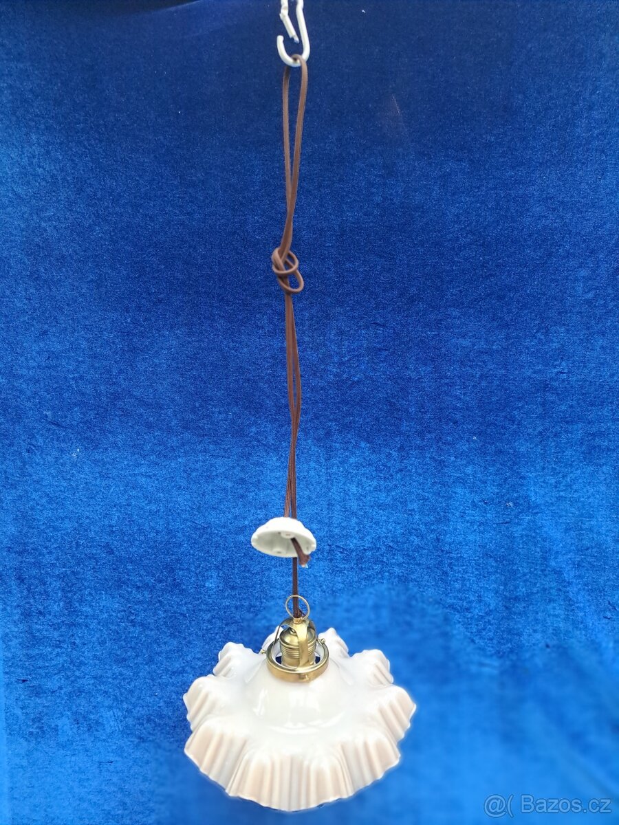 Závěsná lampa starorůžová