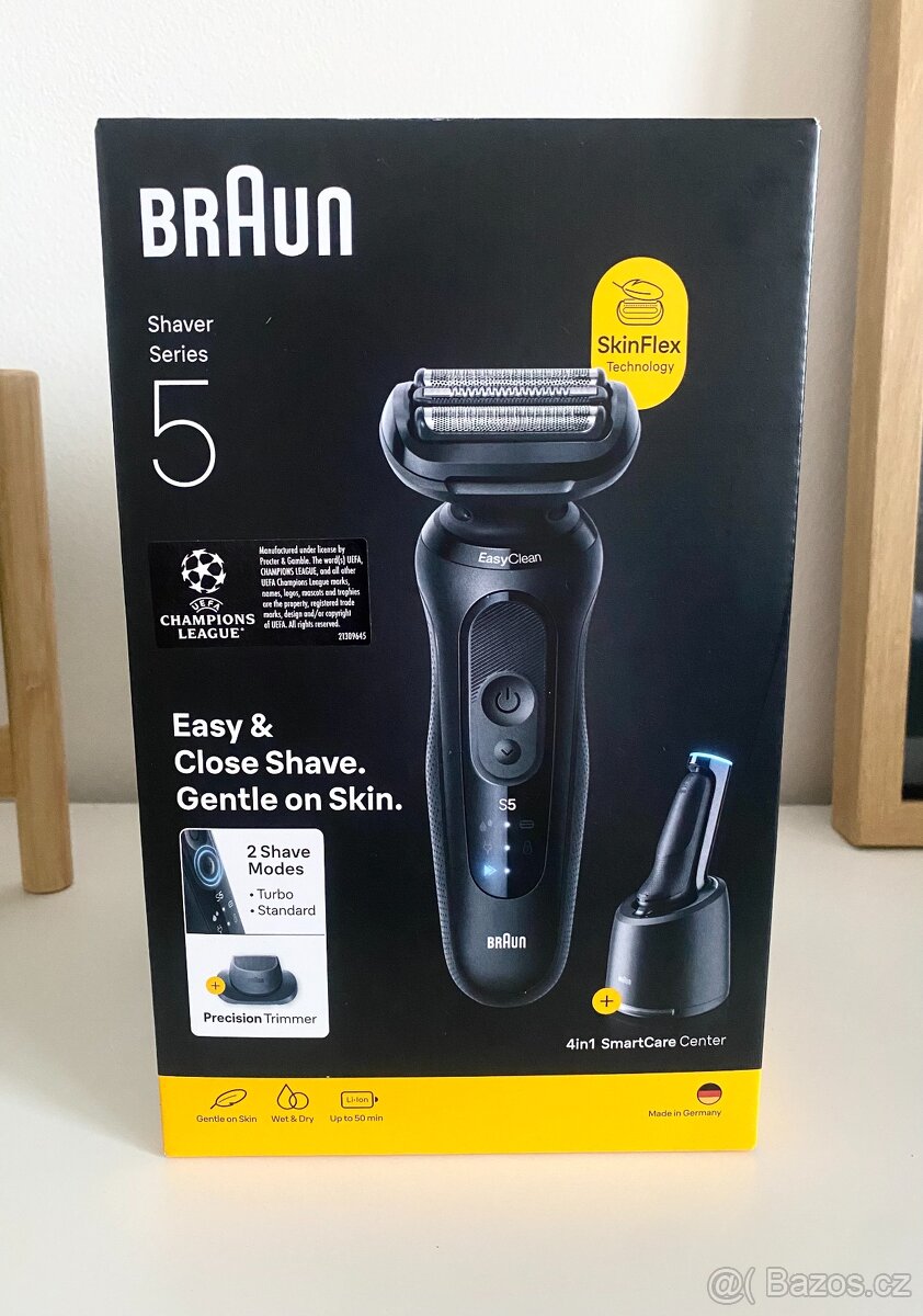 Braun Series 5 52-N7200cc elektrický holicí strojek s čistic