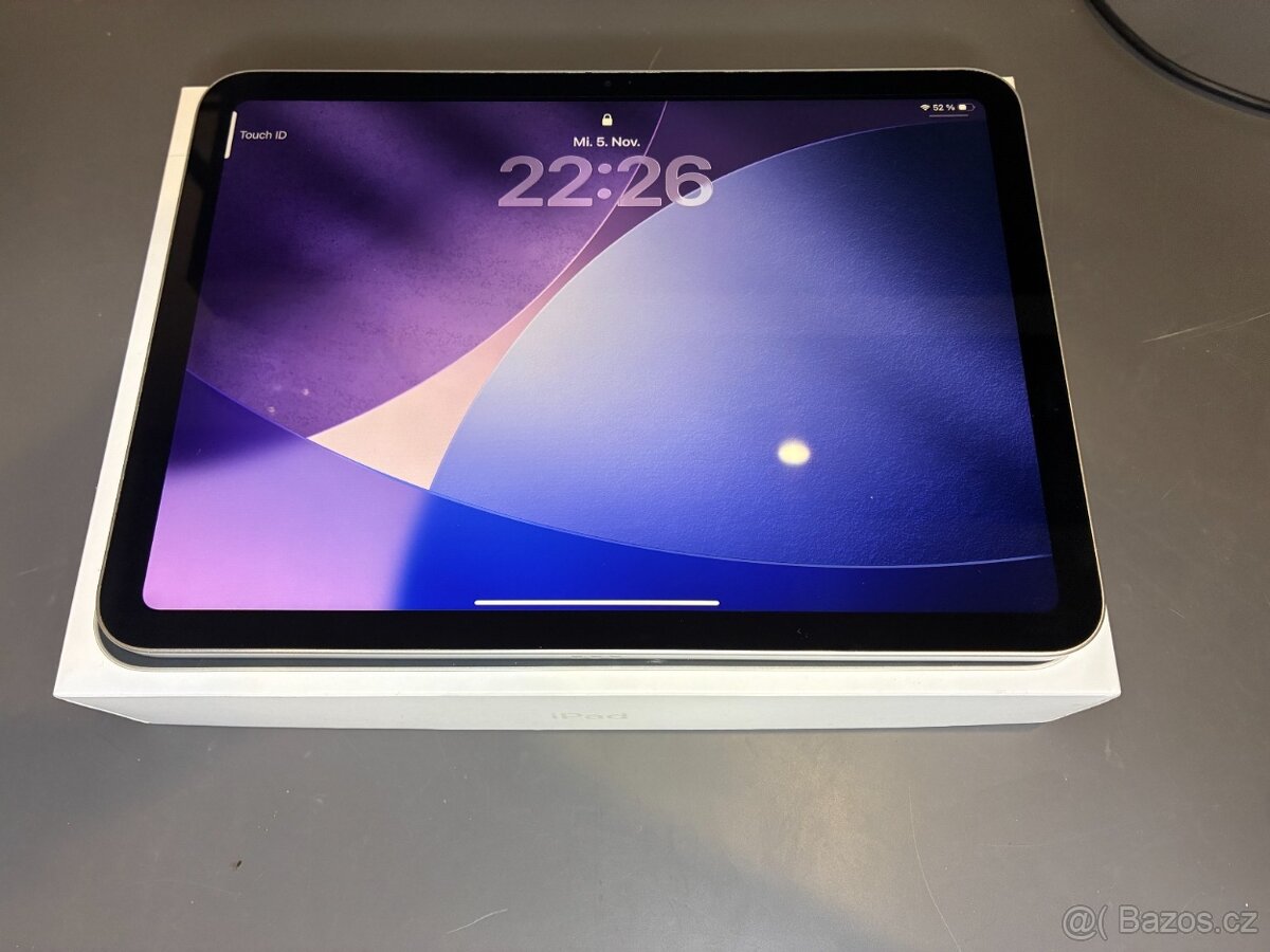 iPad 10th Gen 64GB Stribrny