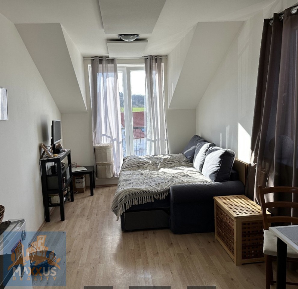 Pronájem pěkného bytu v novostavbě 1+kk (29 m2), Praha - Výc