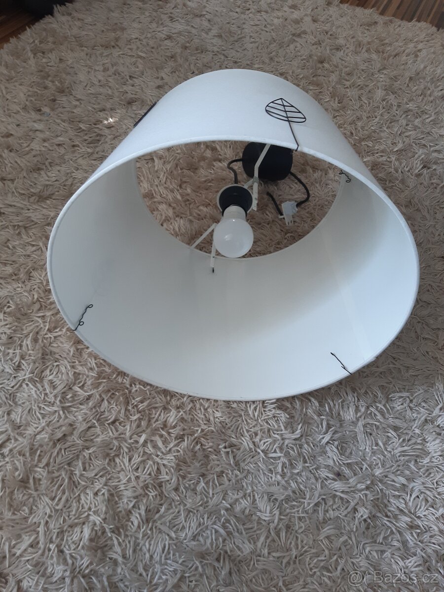 Stinidlo lustr lampa Ikea