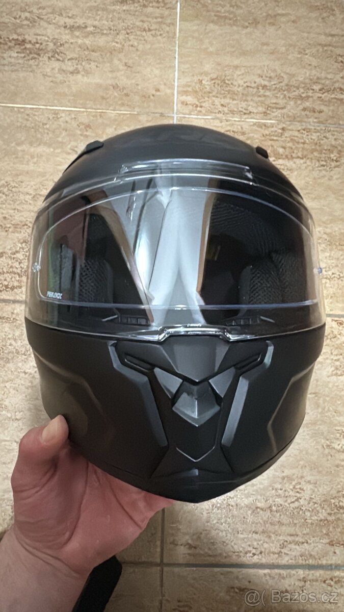 Helma na motorku