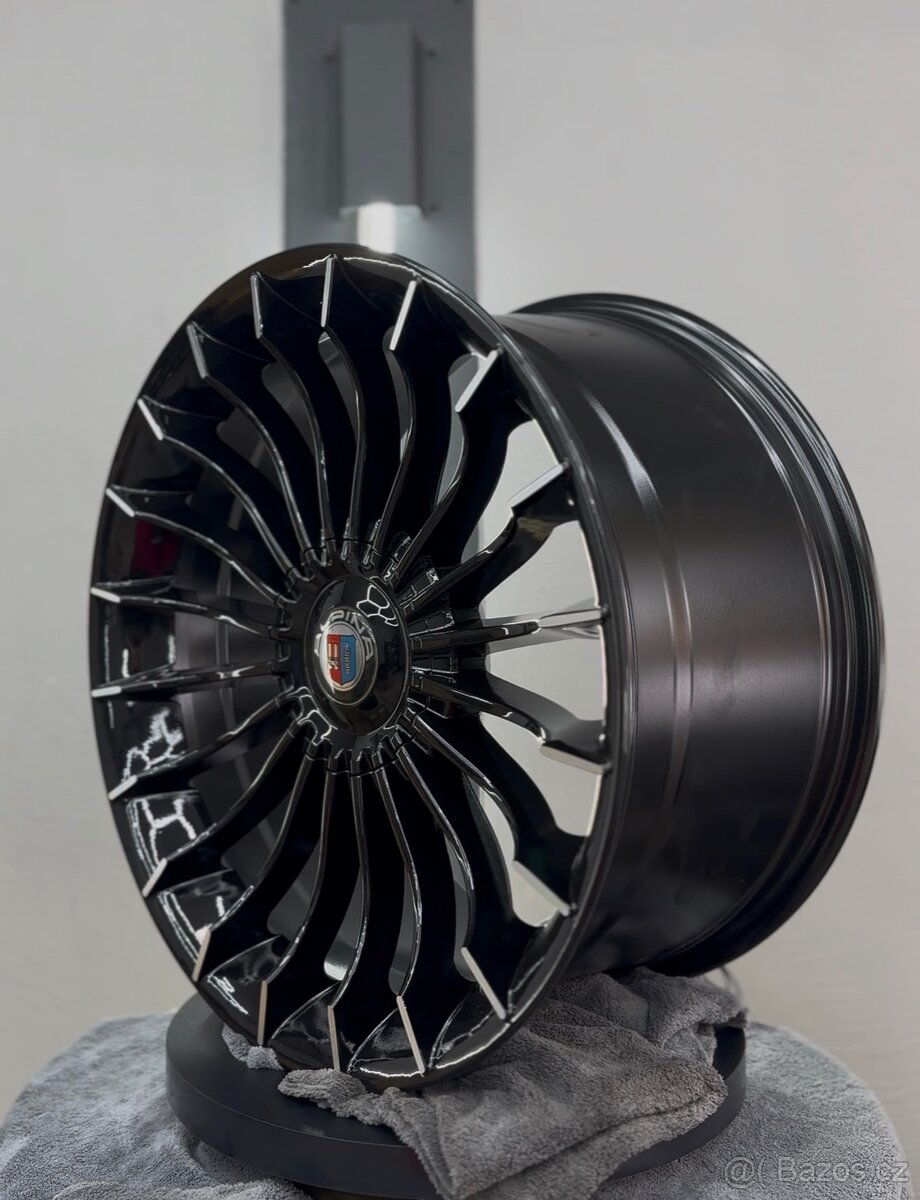 R19 5x120 Polokované Nové