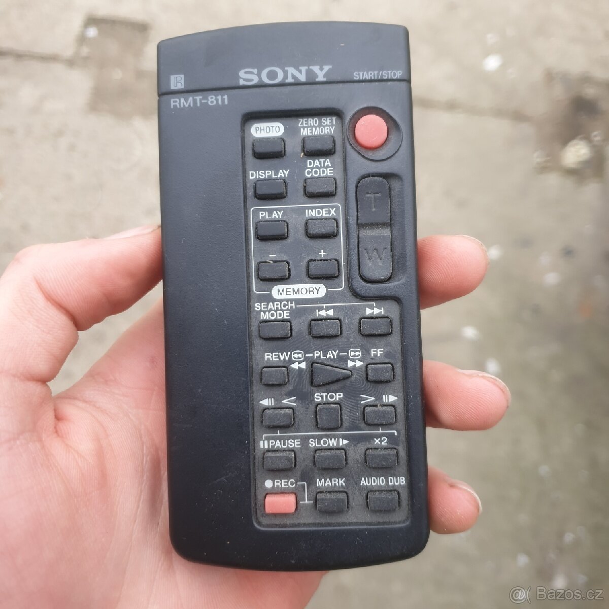 DO Sony RMT-811 dálkové ovládání