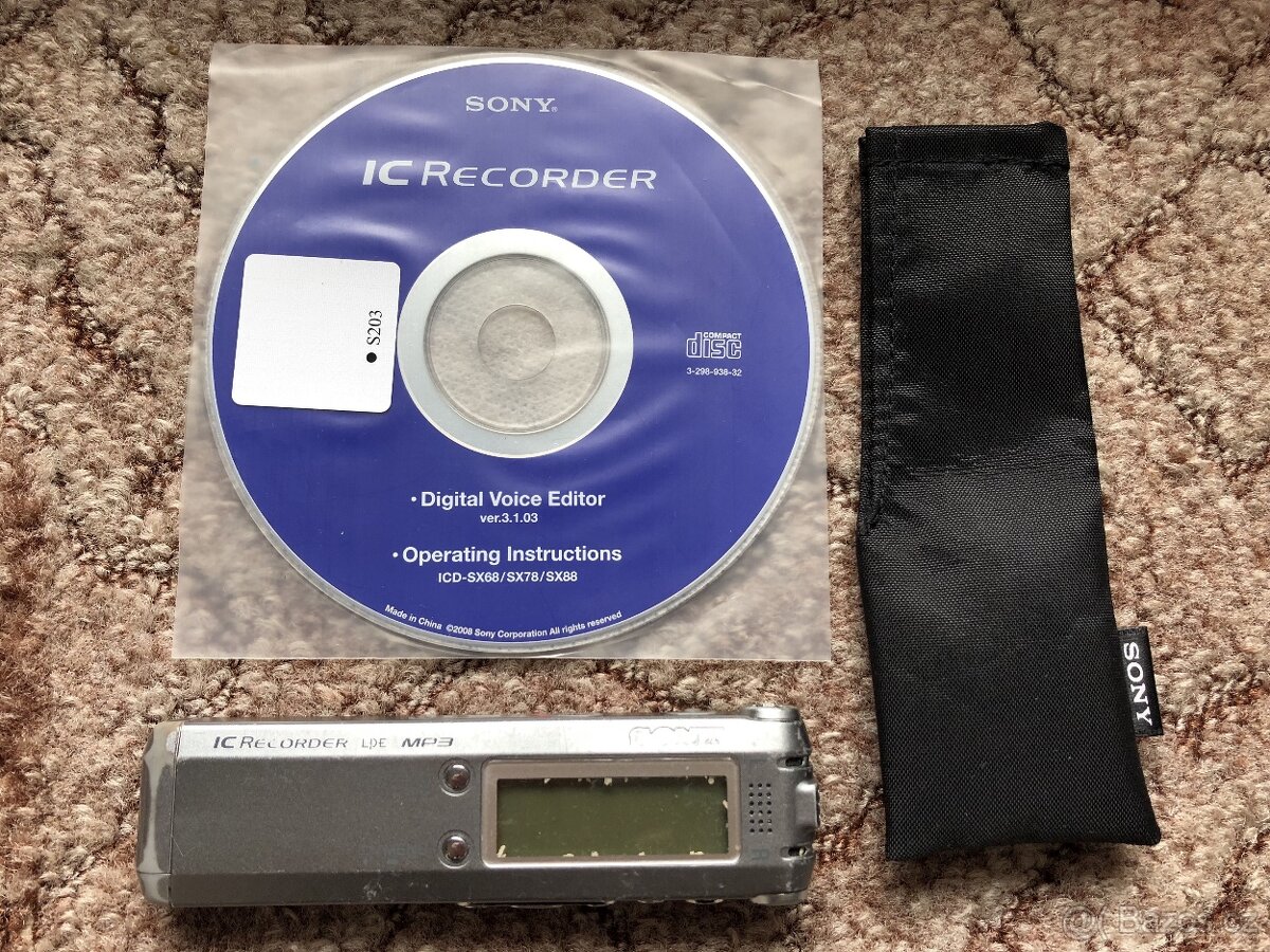 Stereo digitální diktafon Sony ICD-SX78.